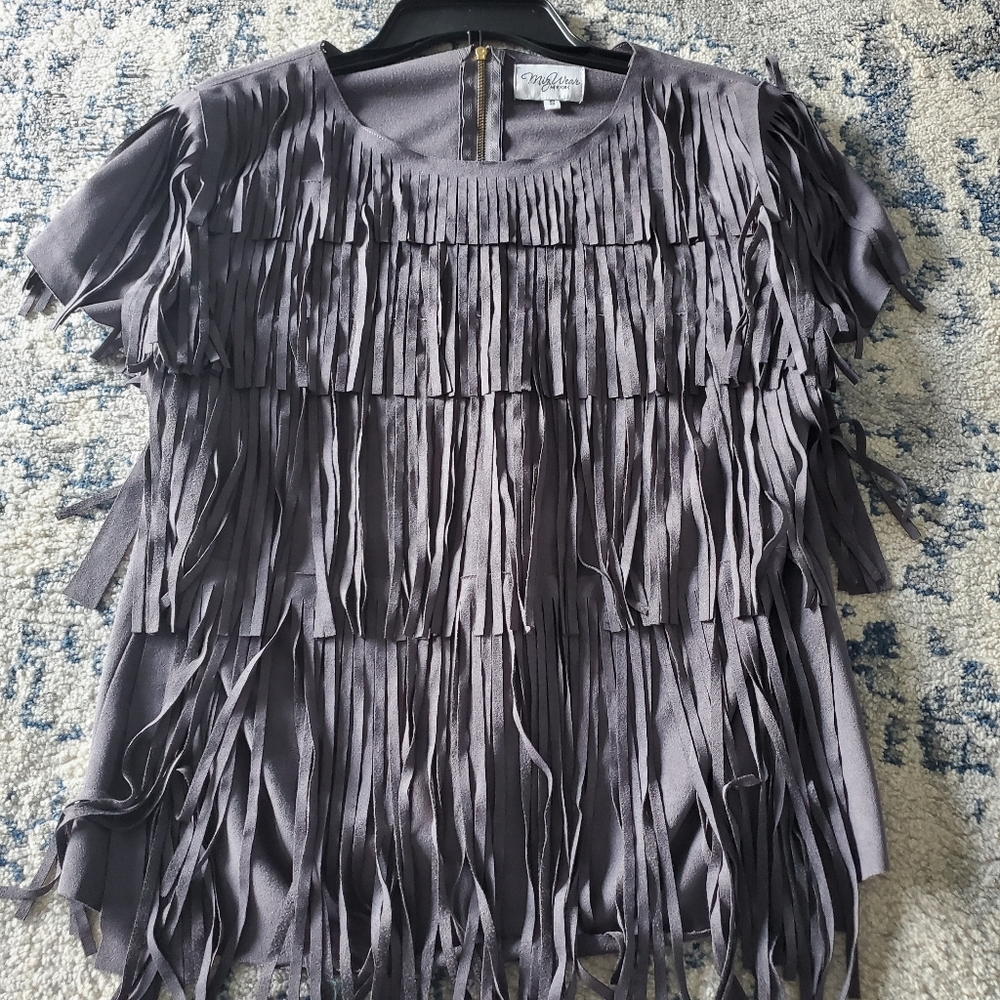 MizWear NY grey fringe top size S